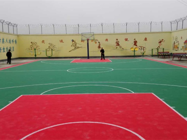 博超懸浮式拼裝地板PP塑料運(yùn)動拼裝地板 博超懸浮式拼裝地板PP塑料運(yùn)動拼裝地板